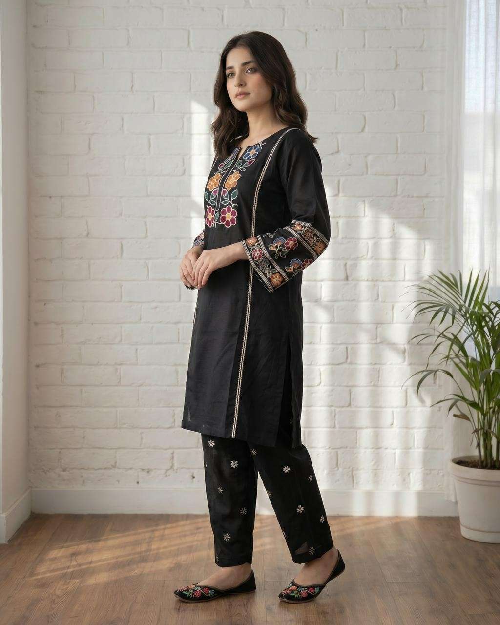 Black Floral Embroidered Co-ord Set - Image 2