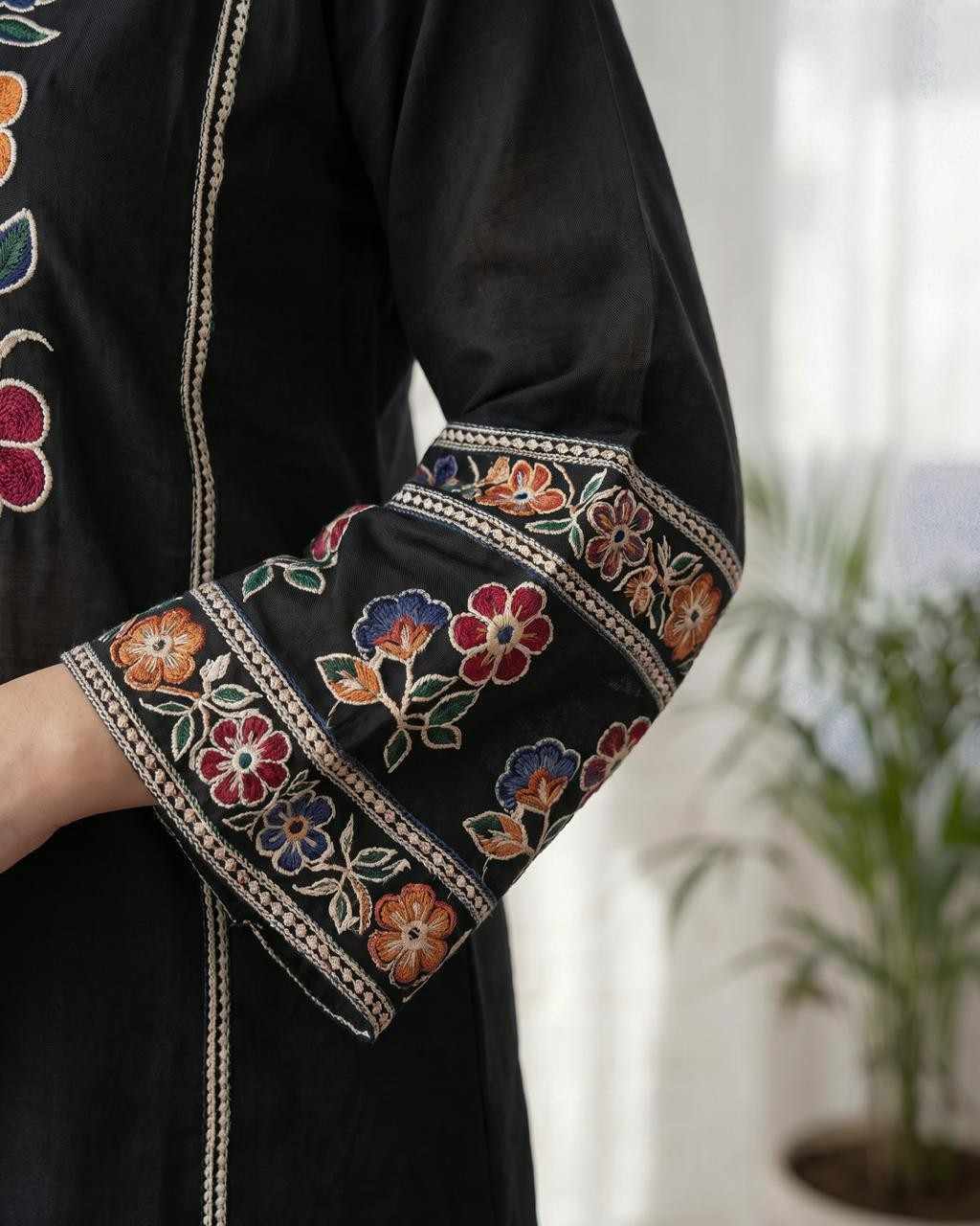 Black Floral Embroidered Co-ord Set - Image 3